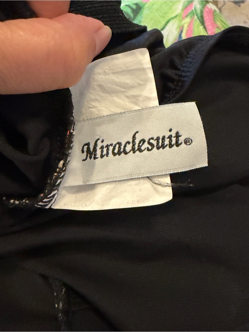 Miraclesuit Mandala Temptress one piece swimsuit - Picture 5 of 7